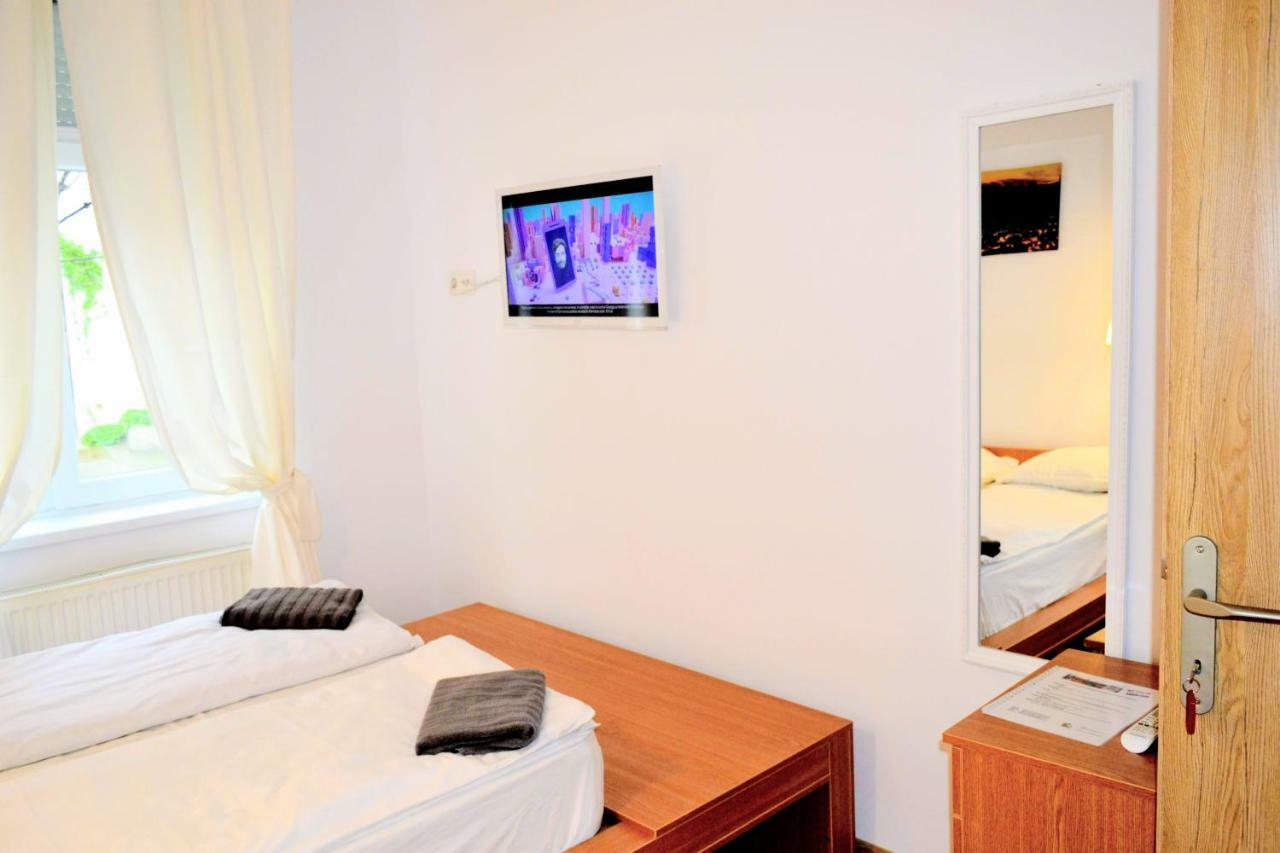Apartament Turnul Pielarilor Studios 시비우 외부 사진